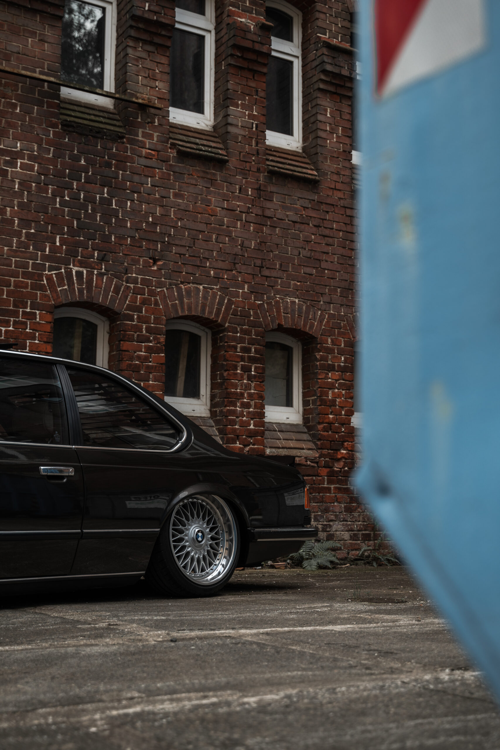 #E24 Regular Unisex Tee – Bild 7