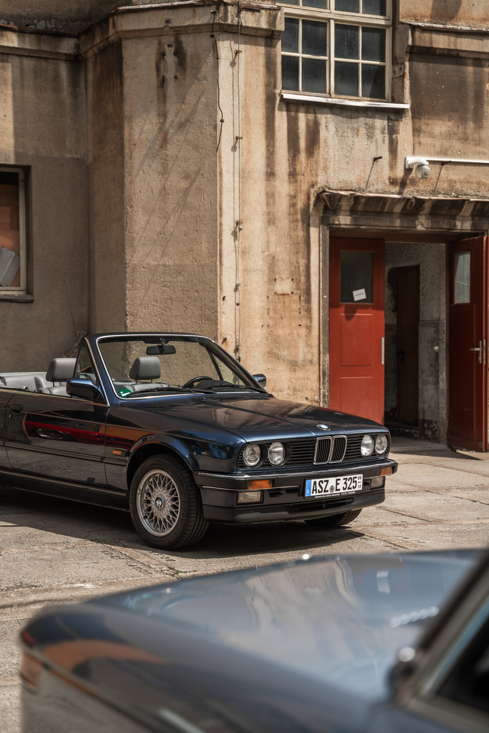 #E30 Regular Unisex Tee – Bild 4